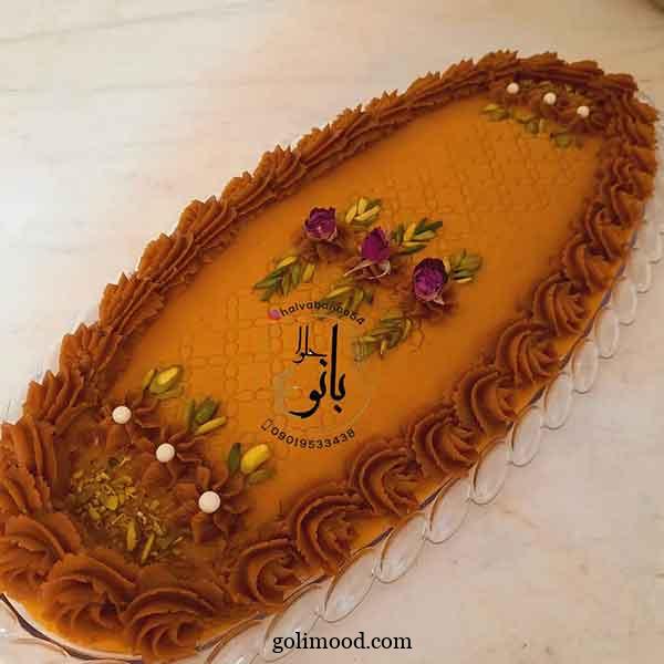 تزیین حلوا با گل محمدی