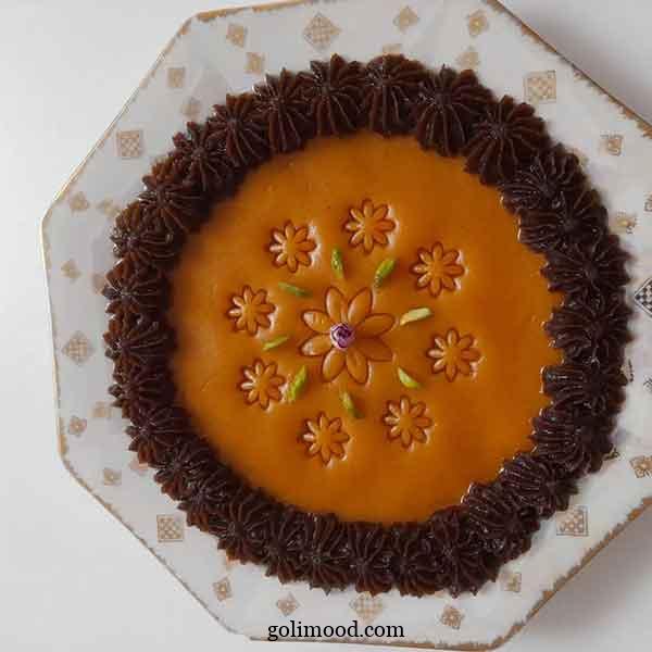 تزیین حلوا با گل محمدی