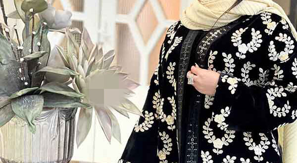 مانتو سوزن دوزی مشکی 2025