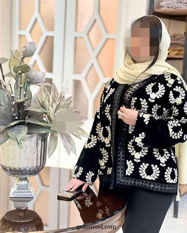 مانتو سوزن دوزی مشکی 2025