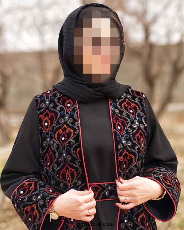 مانتو سوزن دوزی مشکی 2025