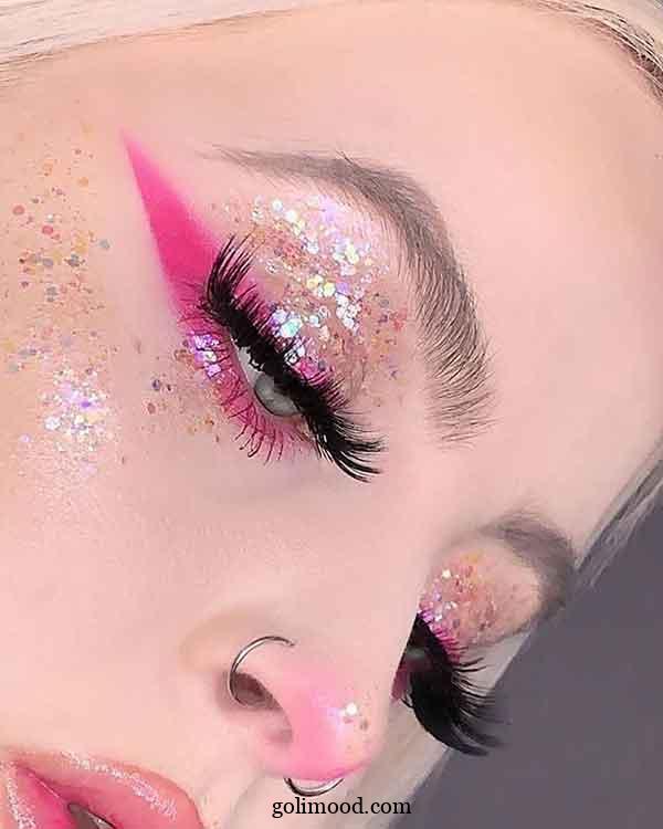 ارایش صورت با خط چشم نئونی