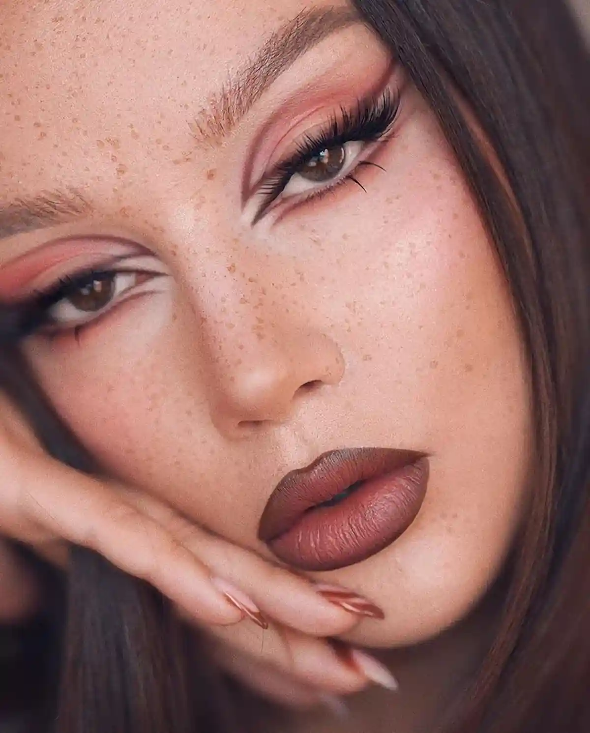 ایده طراحی خط چشم