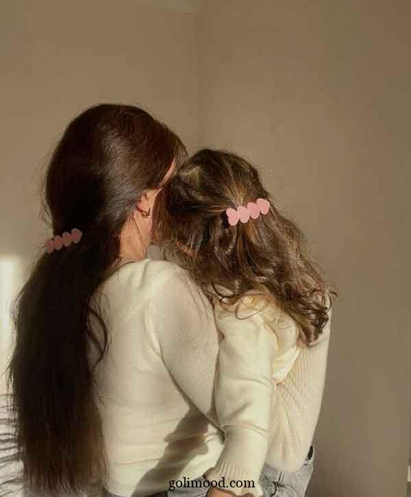 ژست عکس خاله و خواهرزاده