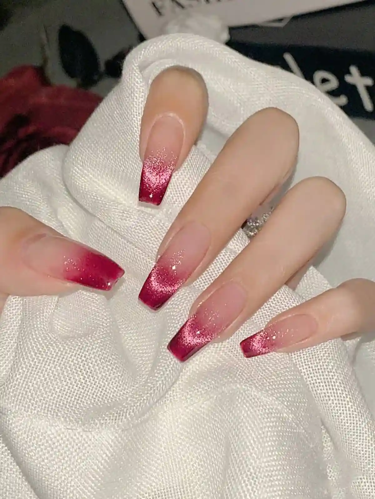 لاک ژل آیس با رنگ آبنباتی