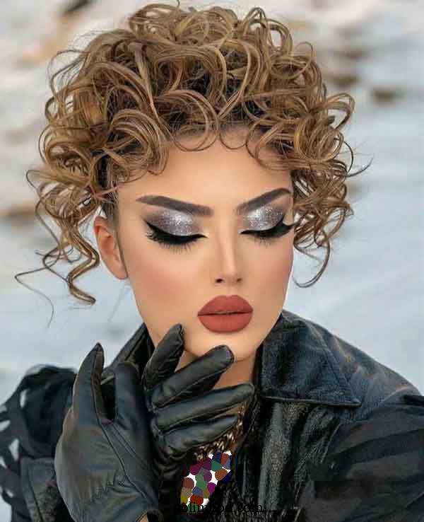مدل میکاپ با موی فر
