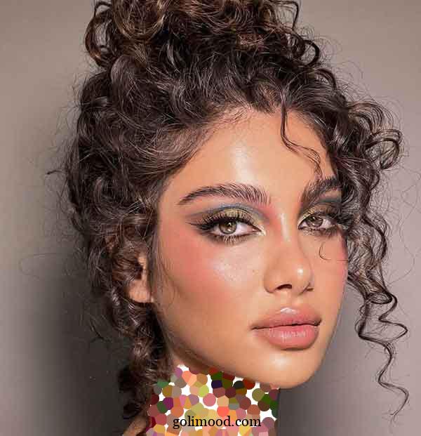 مدل میکاپ با موی فر