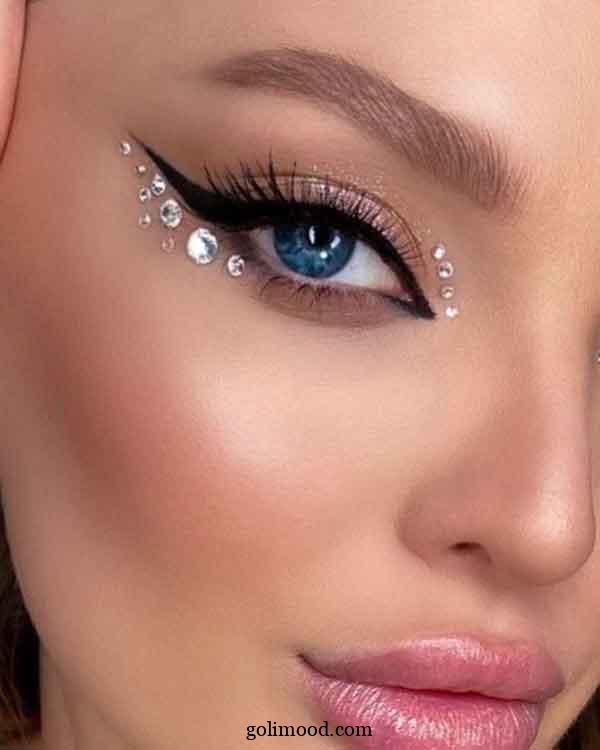 مدل میکاپ نگین دار