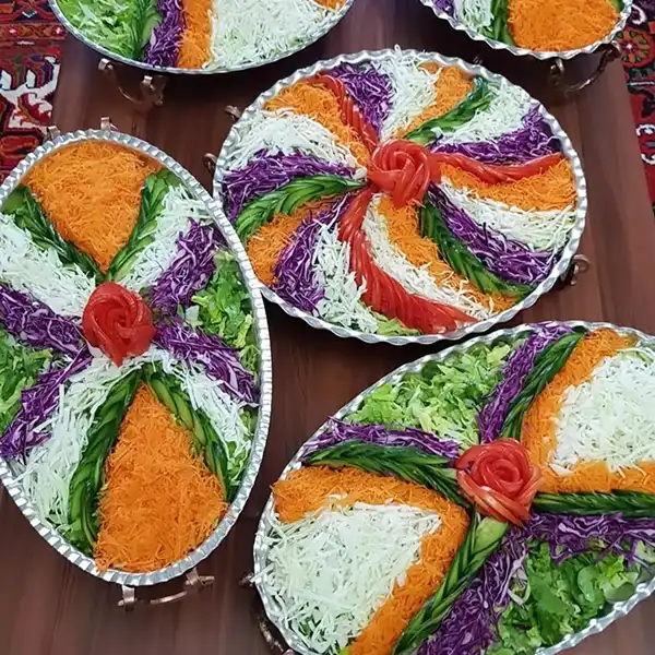 تزیین سالاد برای مهمانی