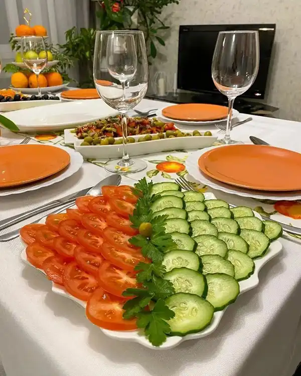 تزیین سالاد برای مهمانی