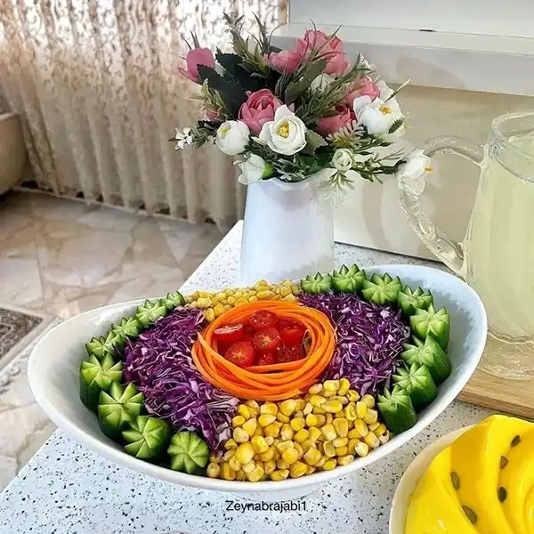تزیین سالاد برای مهمانی