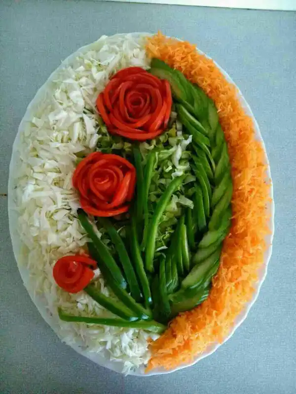 تزیین سالاد برای مهمانی