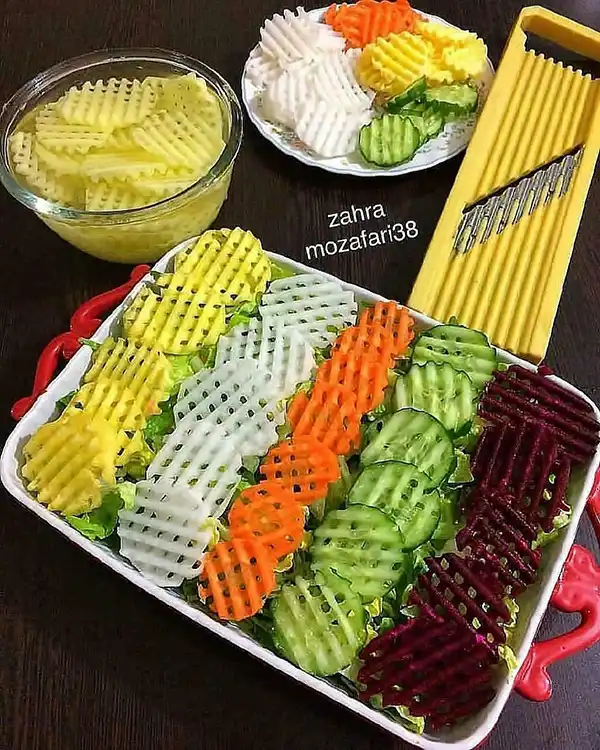 تزیین سالاد برای مهمانی