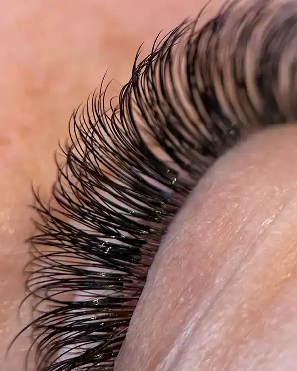 مدل های اکستنشن مژه 2025 | طبیعی, اسپایکی, کلاسیک, عروسکی/برای چشم ریز درشت