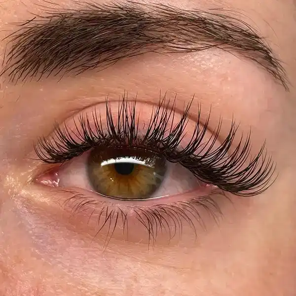 مدل های اکستنشن مژه 2025 | طبیعی, اسپایکی, کلاسیک, عروسکی/برای چشم ریز درشت