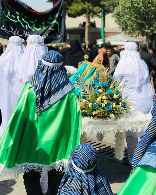 تزیین گهواره علی اصغر | زیبا و احساسی جهت ایده برداری با پارچه‌ سبز و سفید 