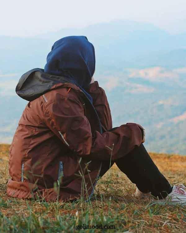 عکس دختر خسته برای پروفایل: 30 ایده " او خسته بود، نه از راه، از آدم‌ها