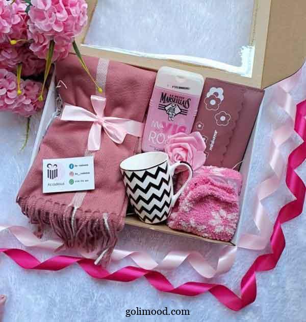 باکس زیبا هدیه دخترانه: 30 مدل با طراحی فانتزی و پر از حس لطیف + برای خاص‌پسندان