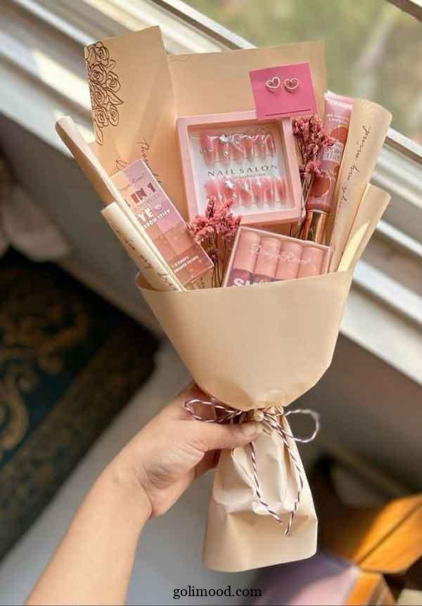 باکس زیبا هدیه دخترانه: 30 مدل با طراحی فانتزی و پر از حس لطیف + برای خاص‌پسندان
