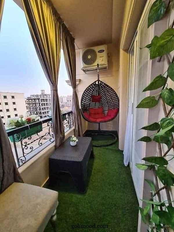 ایده بالکن با چمن مصنوعی: 25 طرح برای بالکن سبز، شاداب و کم‌هزینه + گل آپارتمانی