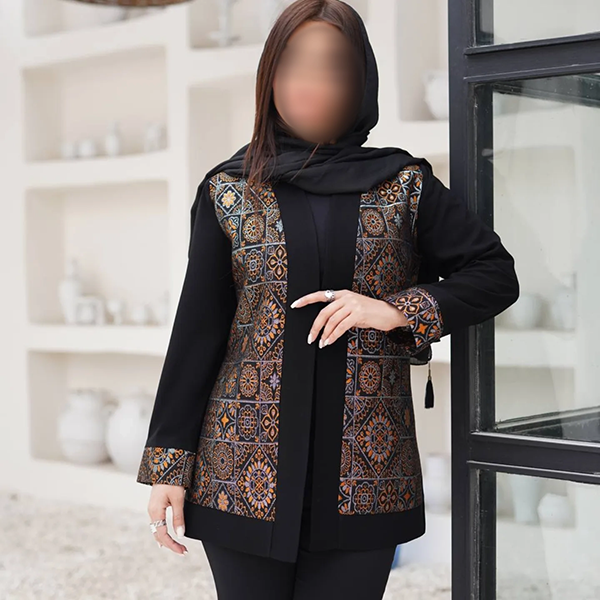 مانتو کتی جدید با طرح ساده؛ 30 نمونه استایل کلاسیک و همواره به‌روز بی‌نظیر