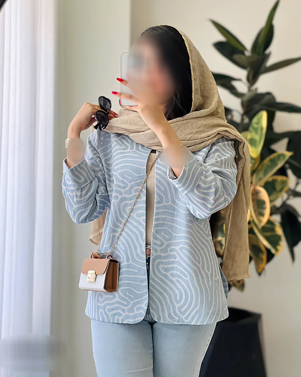مانتو کتی جدید با طرح ساده؛ 30 نمونه استایل کلاسیک و همواره به‌روز بی‌نظیر