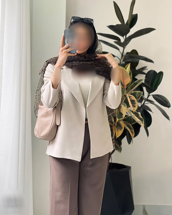 مانتو کتی جدید با طرح ساده؛ 30 نمونه استایل کلاسیک و همواره به‌روز بی‌نظیر