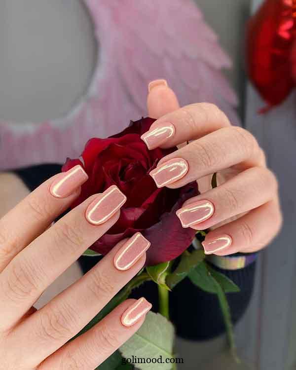 طرح ناخن شیک کرومی: 25 ایده که همه نگاه‌ها را جذب می‌کند! افکت نقره‌ای و طلایی