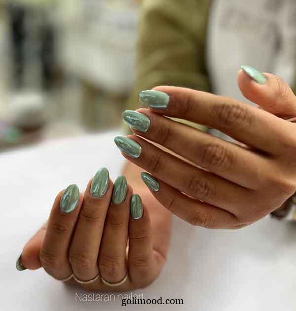 طرح ناخن شیک کرومی: 25 ایده که همه نگاه‌ها را جذب می‌کند! افکت نقره‌ای و طلایی
