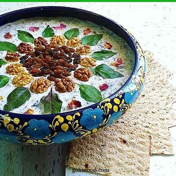 تزیین ماست: 90 ایده زیبا در انواع ظروف با انواع سبزیجات، مغزیجات، میوه‌های خشک 