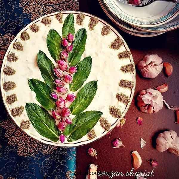 تزیین ماست: 90 ایده زیبا در انواع ظروف با انواع سبزیجات، مغزیجات، میوه‌های خشک 