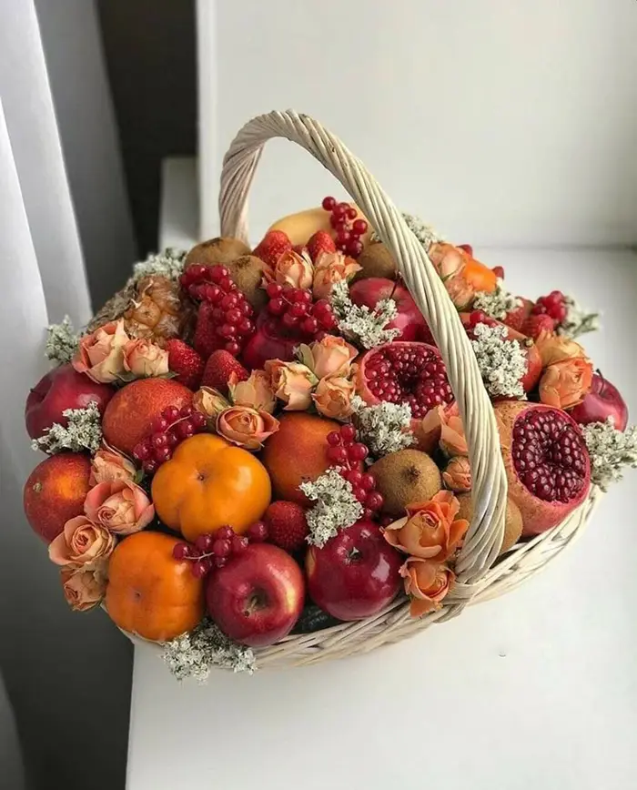 باکس شب یلدا برای عروس | ۵۵ مدل هدیهای سلطنتی برای بدرقه پاییز و آغاز عشقی ابدی