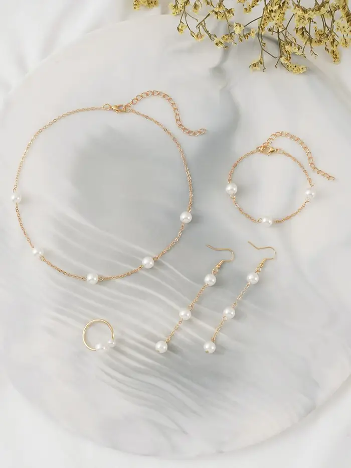 مدل سرویس طلا جدید ظریف | ۵۵ طرح مدرن و درخشش چشمنواز برای مجالس خاص