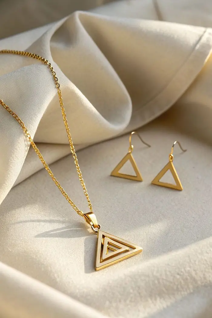 مدل سرویس طلا جدید ظریف | ۵۵ طرح مدرن و درخشش چشمنواز برای مجالس خاص