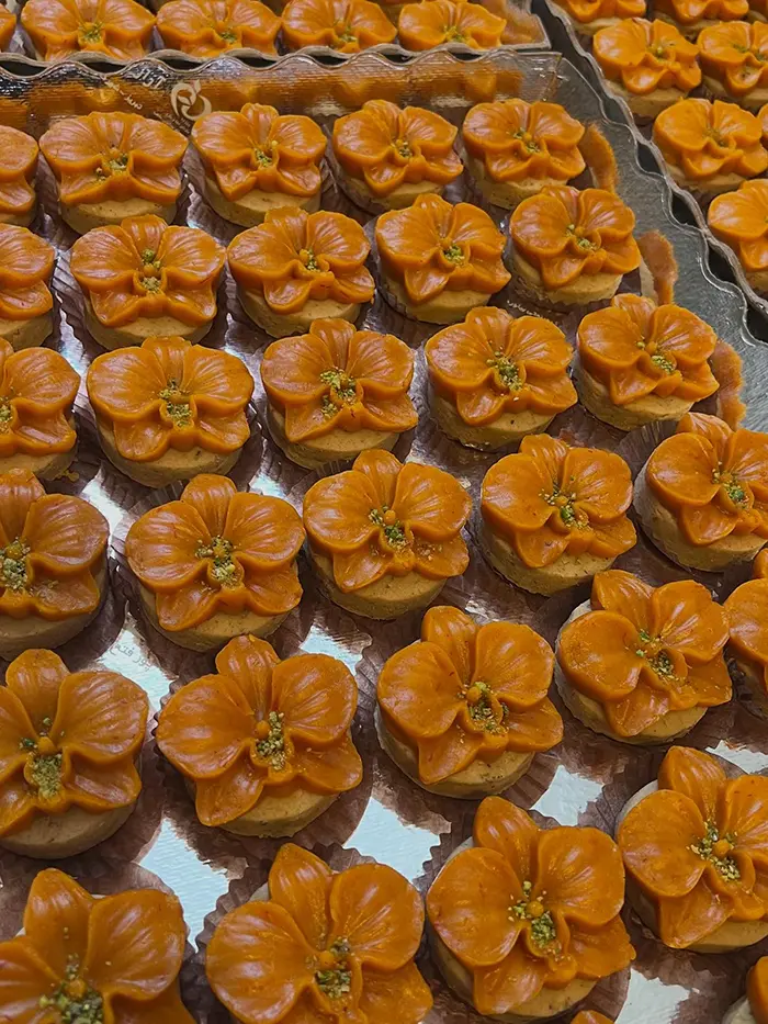 تزیین حلوا برای مراسم ختم | ۵۵ ایده مخصوص مراسم ترحیم و یادبود عزیزان از دسترفته