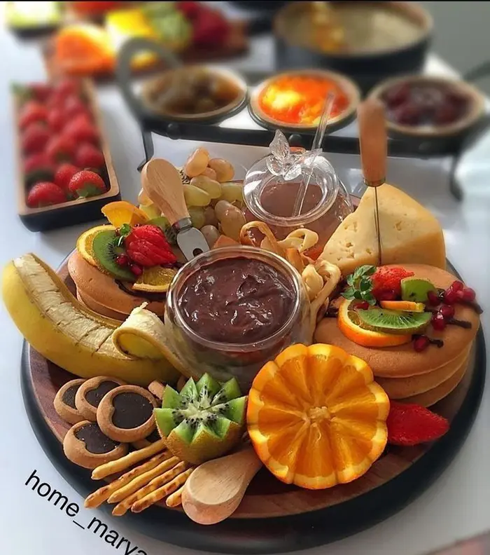 تزیین پنکیک؛ انفجار خلاقیت در آشپزخانه! جدیدترین ایدهها که همه را شگفتزده میکند!